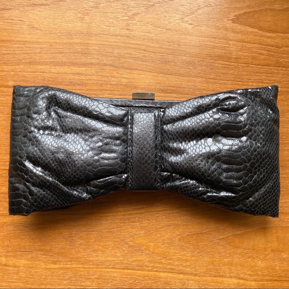 ALDO Black Clutch Bag Purse EUC - Picture 3 of 3